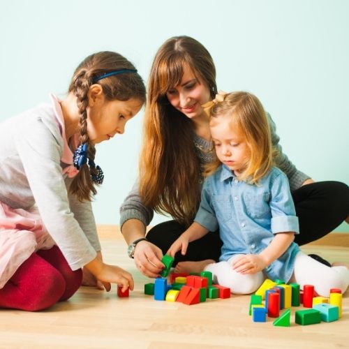 Dikkat Eksikliği Olan Çocuklara Nasıl Yaklaşılmalı? Aileler İçin Rehber 3 Dikkat Eksikliği Olan Çocuğa Nasıl Yaklaşılmalı?